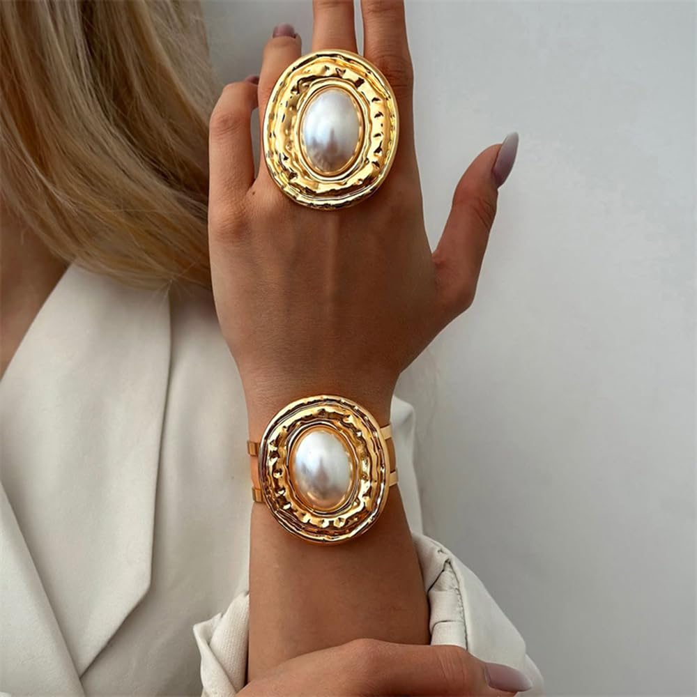 OIDIMS Chunky Pearl Statement Rings for Women Gold Plated Baroque Irregular Pearl Open Adjustable Large Ring Exaggeration Knuckle Finger Rings Promise Engagement Fashion Wedding Jewelry Accessories