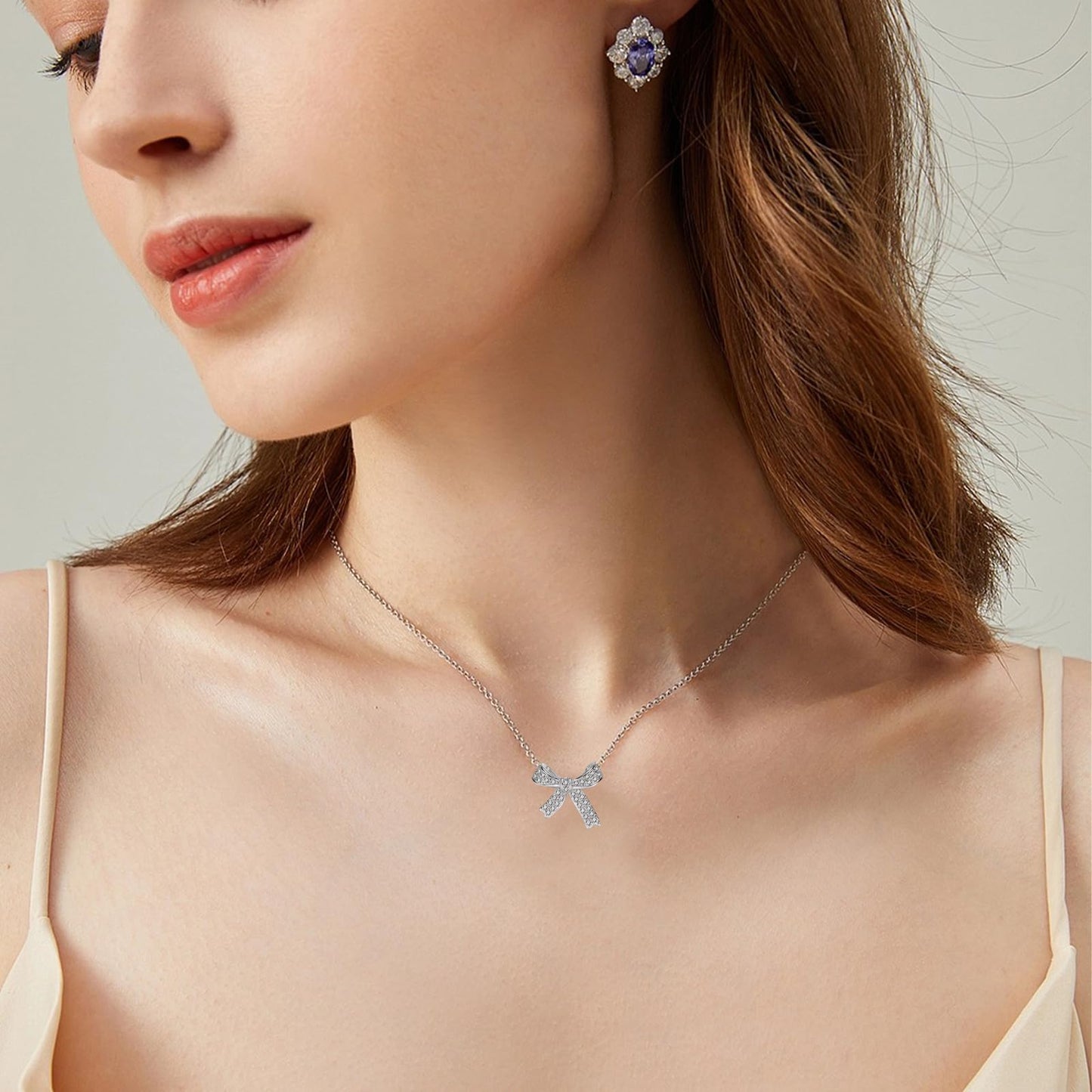 Bow Necklace Light Luxury Niche Design Collarbone Chain Female Minimalist Necklace Women's Jewelled Collar Sterling Silver Bow Necklace Christmas Girls' Fashion Accessory for Girls Wedding Prom Daily