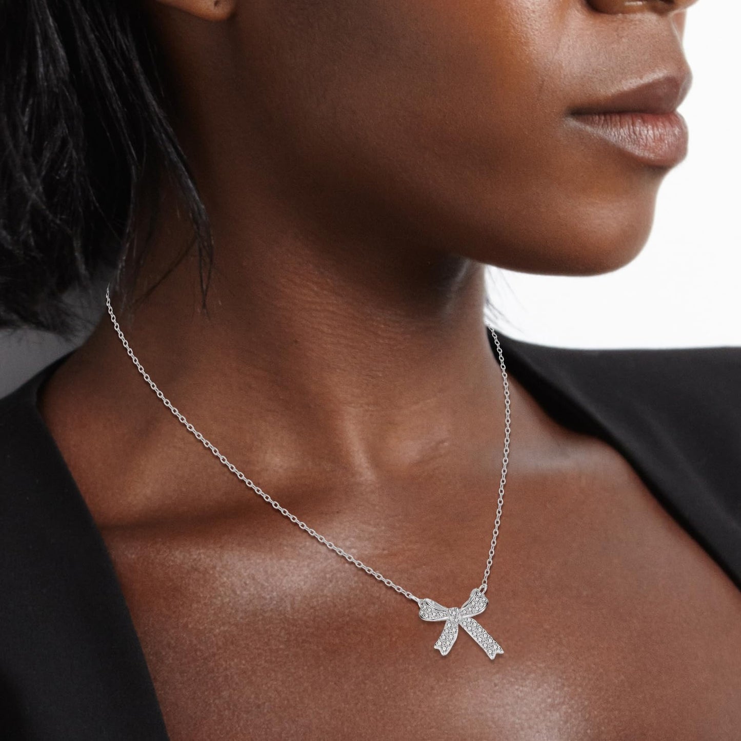 Bow Necklace Light Luxury Niche Design Collarbone Chain Female Minimalist Necklace Women's Jewelled Collar Sterling Silver Bow Necklace Christmas Girls' Fashion Accessory for Girls Wedding Prom Daily